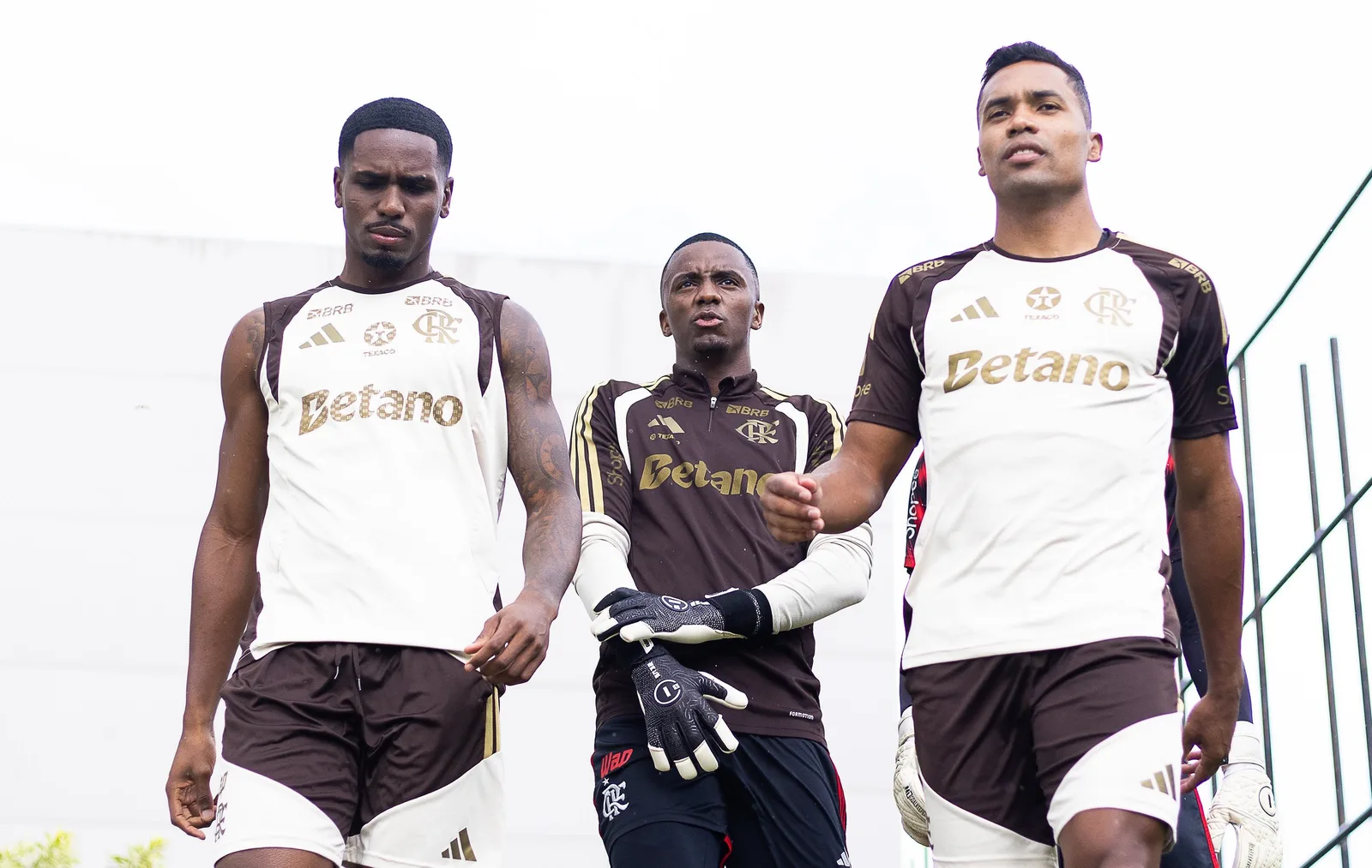 Escalação do Flamengo: Alex Sandro é desfalque contra o Vasco